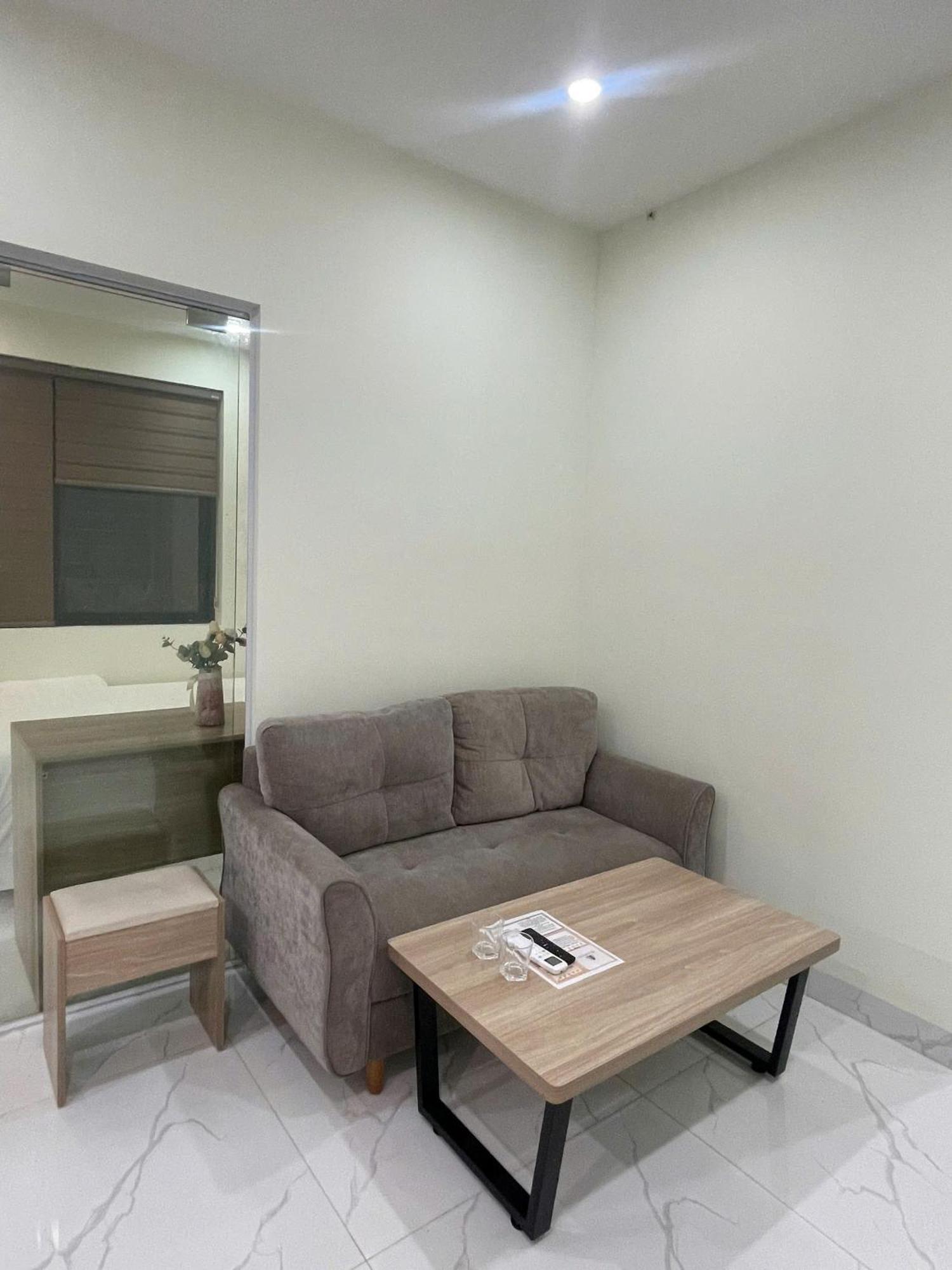 Era Apartment Xuan Thuy Ханой Экстерьер фото