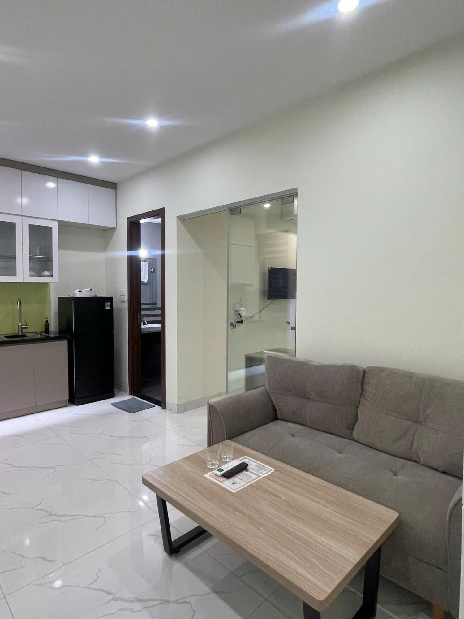 Era Apartment Xuan Thuy Ханой Экстерьер фото