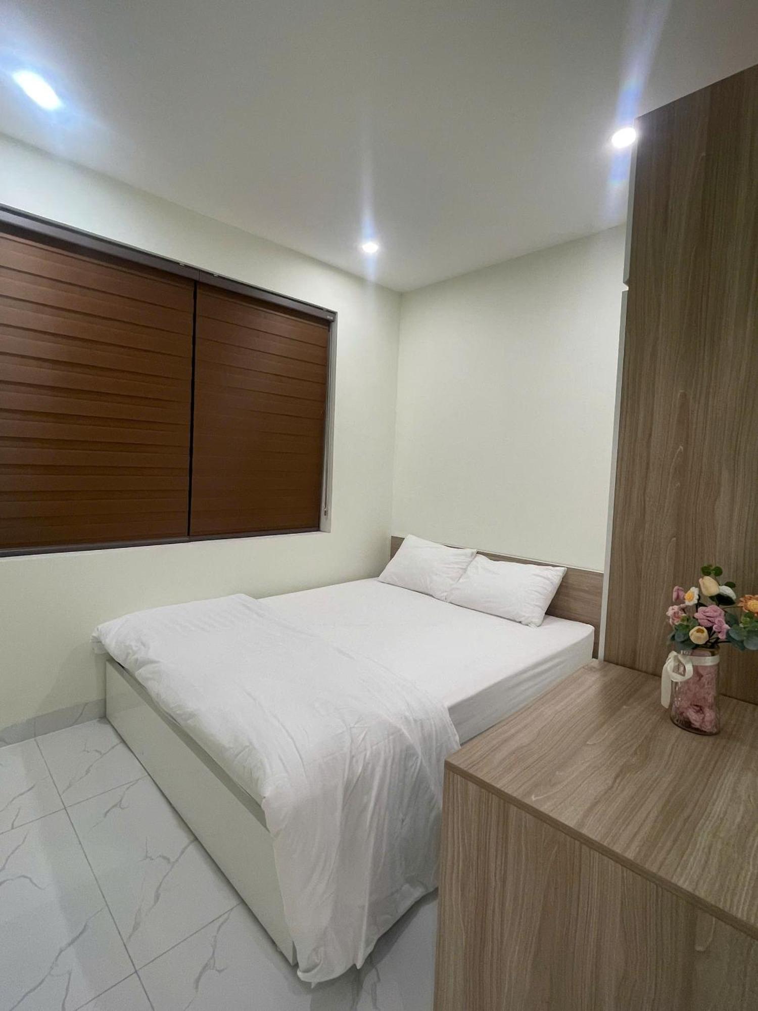Era Apartment Xuan Thuy Ханой Экстерьер фото