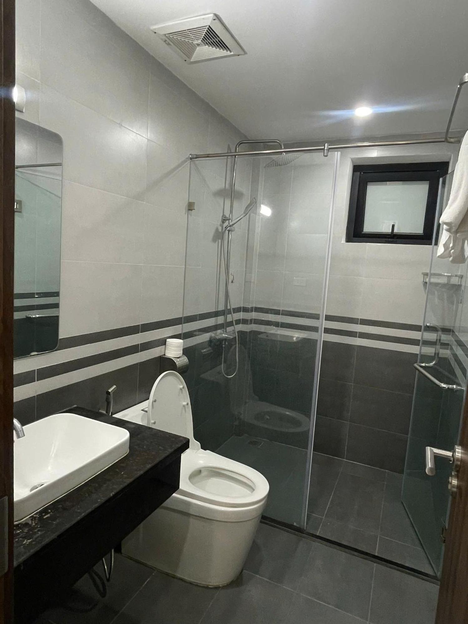 Era Apartment Xuan Thuy Ханой Экстерьер фото