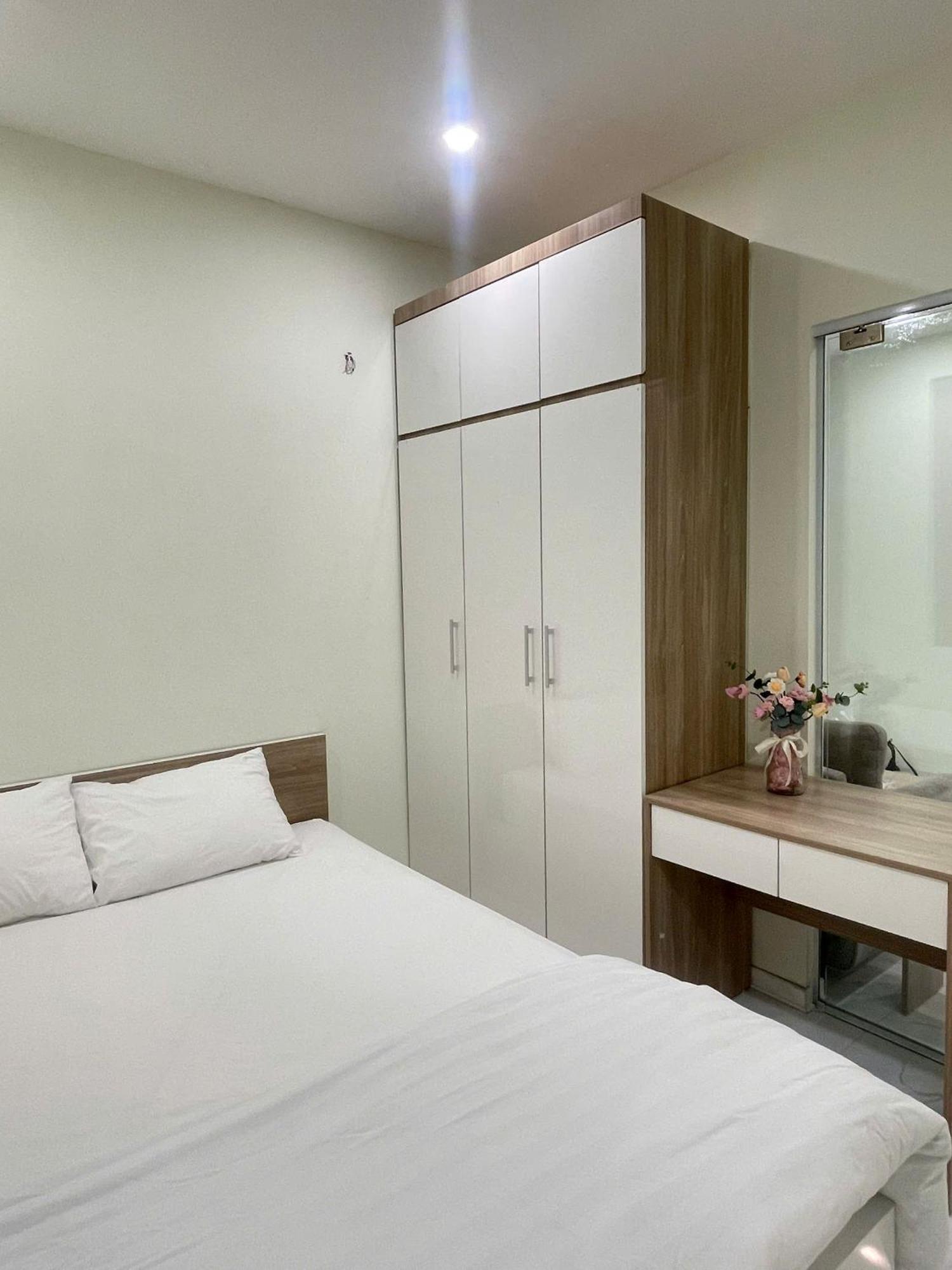 Era Apartment Xuan Thuy Ханой Экстерьер фото